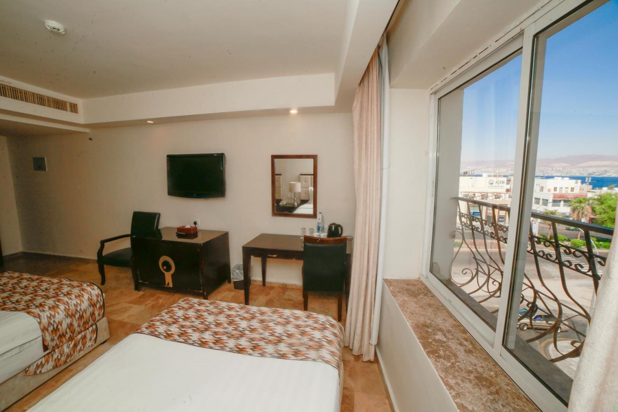 Yafko Hotel Aqaba Exterior photo